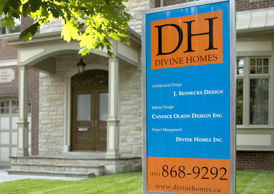 Divine Homes Sign